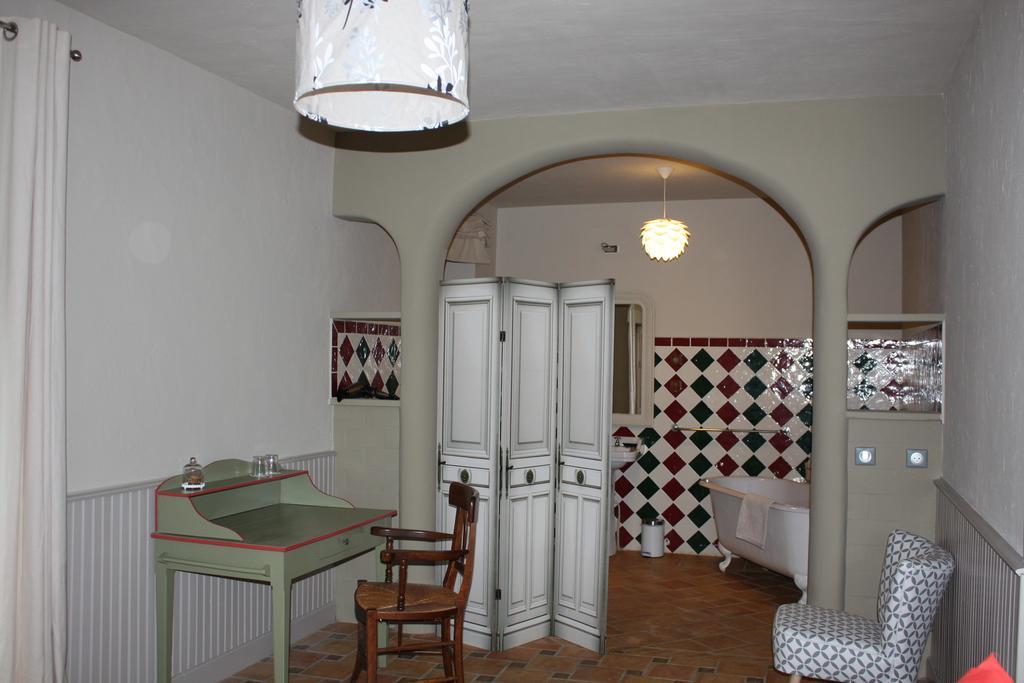 Bed In Bellongue Aucazein Стая снимка
